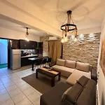 Margio Skiathos Apartments *